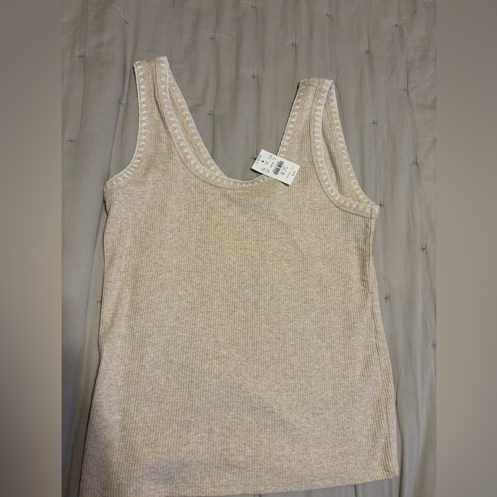 J. CREW woman’s tank top. Size M. NWT.